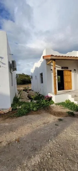 Azteca Serenity Villa -2Br With Private Pool And Ocean Views تريجر آيلاند بيتش 0*,